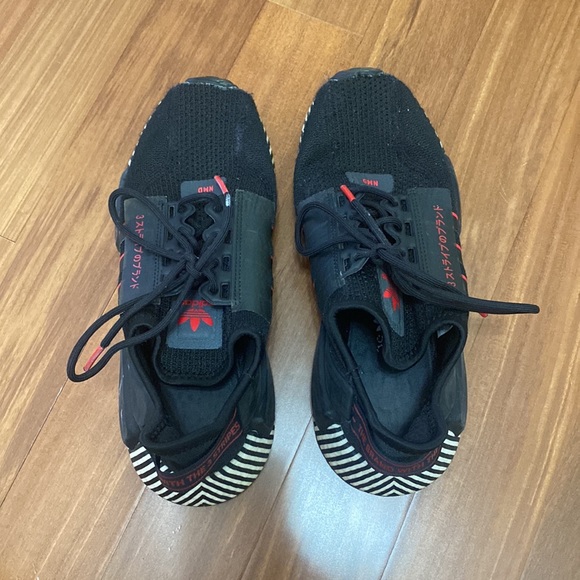 boys adidas NMDs - Picture 2 of 7